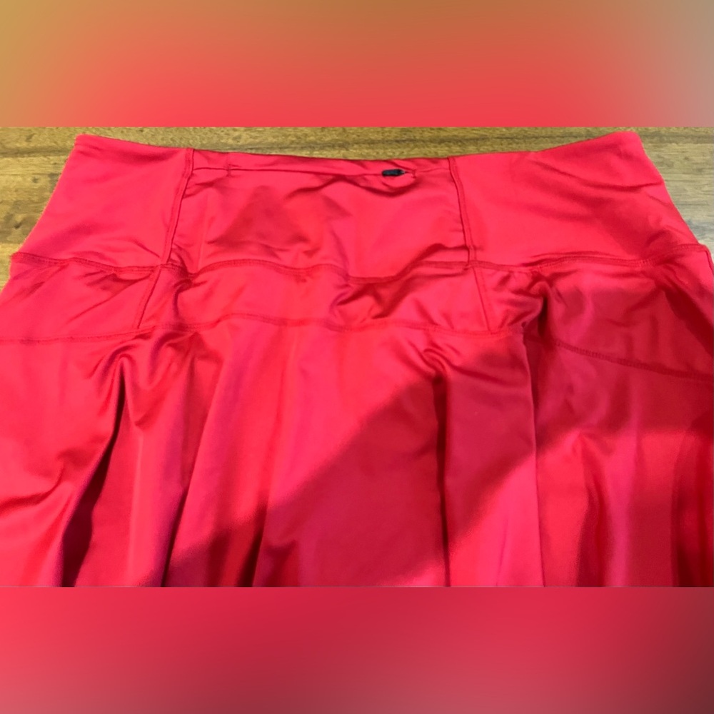 Women's Red Pleated Skort New w/o tag